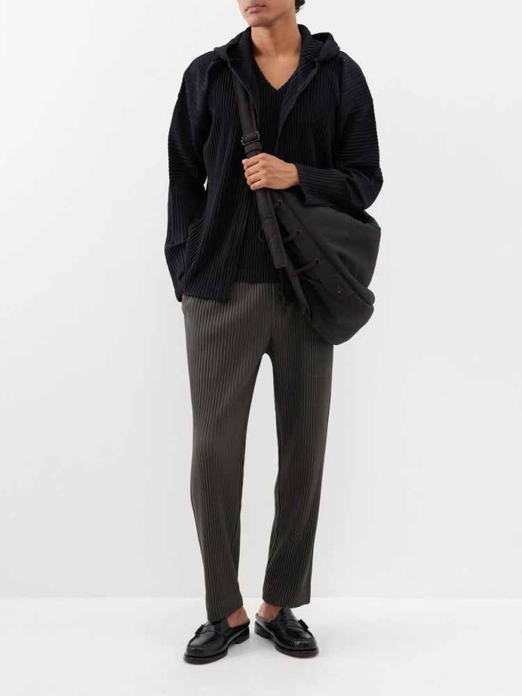 Relax Pleated™ -  Zip-up Hoodie