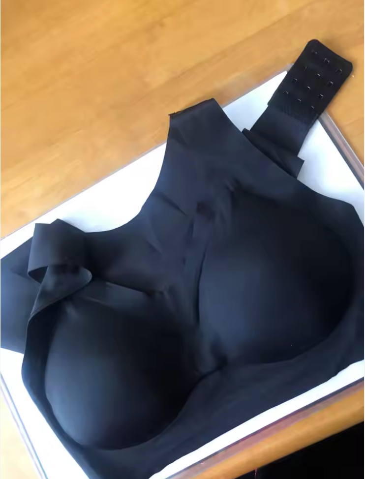 <h2>Reviews with media</h2>